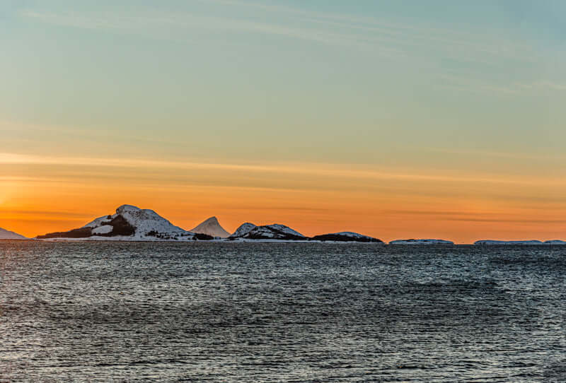 Hestmannøy i solnedgang