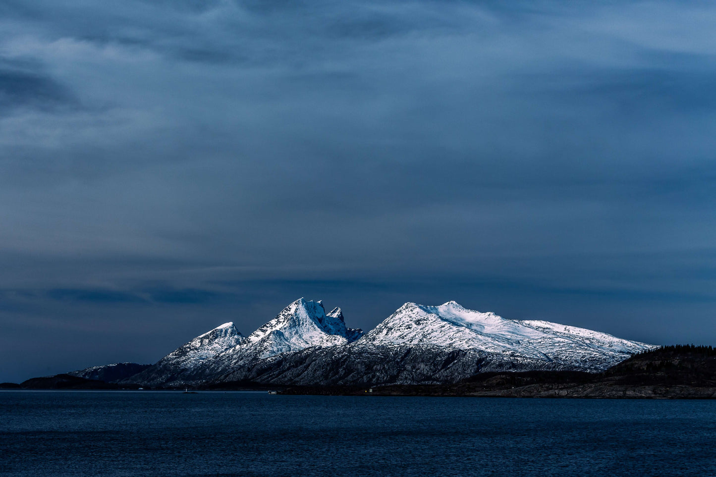 Dønnamannen-Nordisk majestet