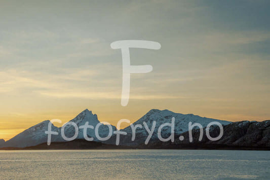 Dønnamannen – ikonisk fjellmotiv fra Helgelandskysten