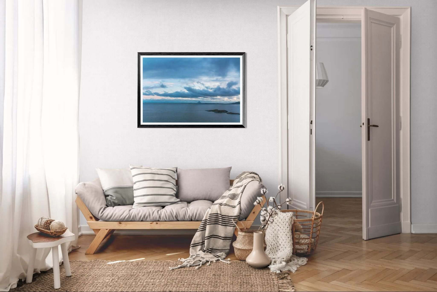 Nordnorsk kystlandskap – veggbilde med utsikt over hav og himmel