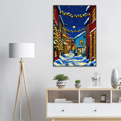 Jul i sjøgato motiv med julelys og snø, perfekt veggkunst til stue eller kontor.