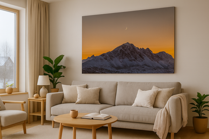 Lurøyfjellet i solnedgang-Nordisk ro