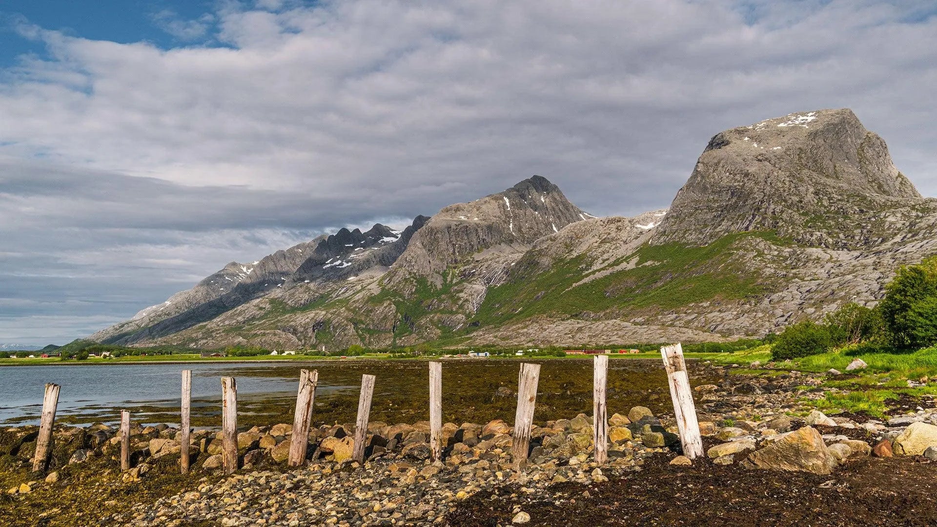 De Syv Søstre i Alstahaug
