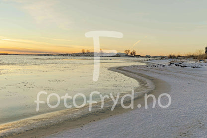 Iskant i Kveldslys – Herøy, Helgeland