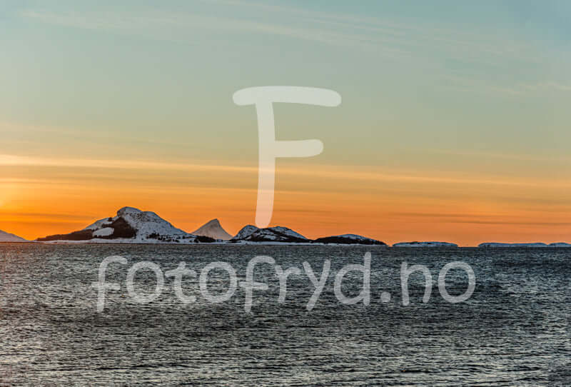 Hestmannøy i solnedgang-Fotofryd.no