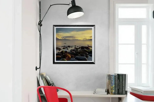 Ranfjorden  et fotografi som gir arbeidsplassen et pust fra naturen.