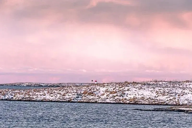 Rosa Kveld over Herøyholmene