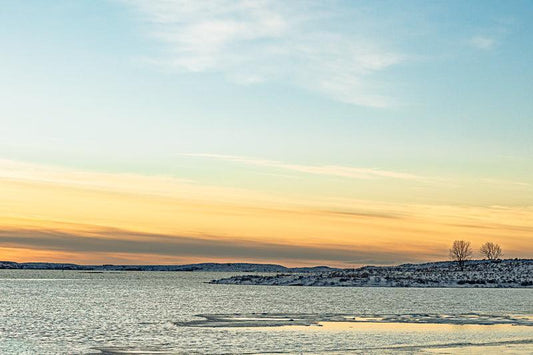 Stillhet over Fjæra – Herøy, Helgeland
