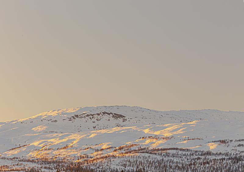 Stormyrbassenget in the evening sun – Helgeland