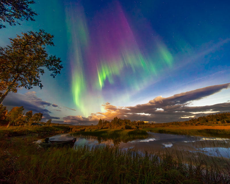 Nordlys over båt Helgeland 2